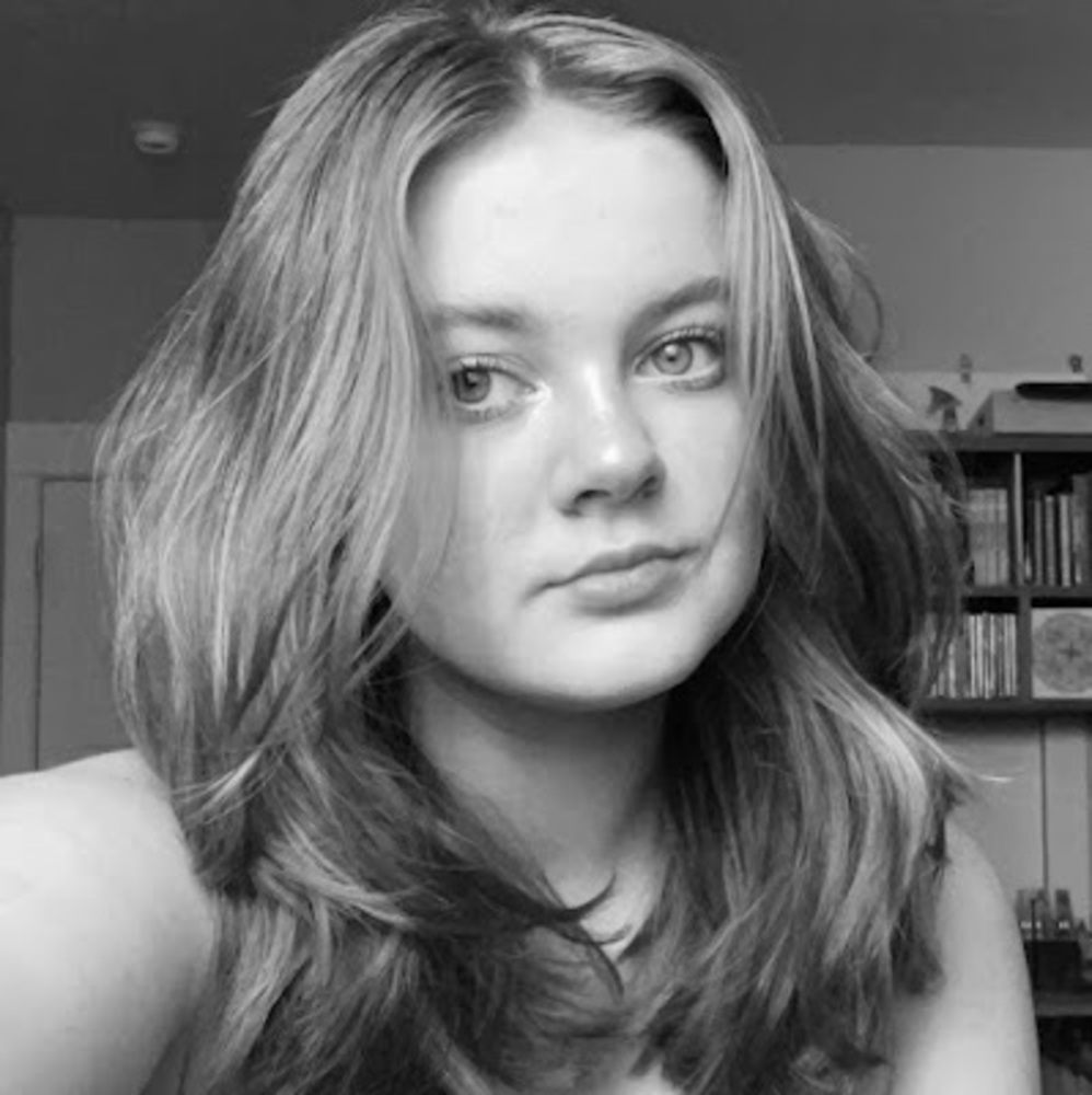 Meet your Posher, Ambria